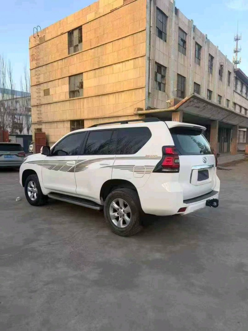 滨州12年丰田普拉多6