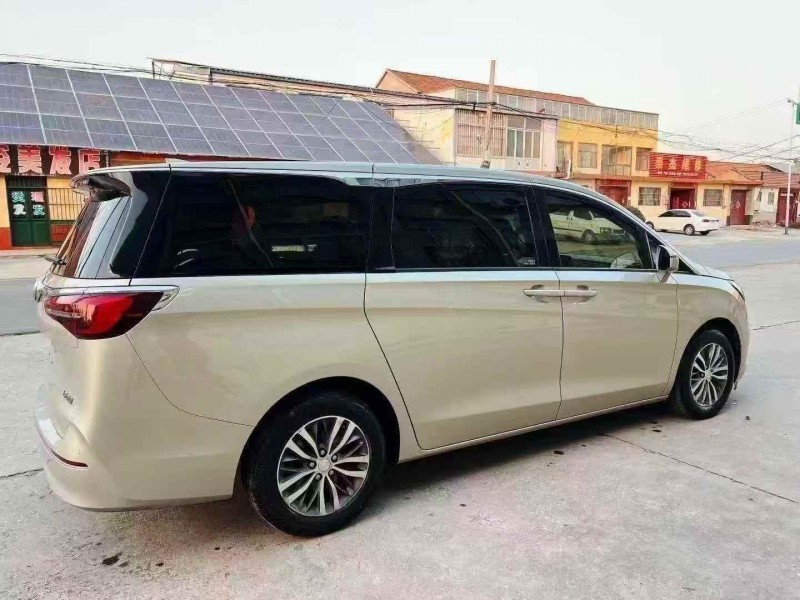 潍坊21年别克GL88