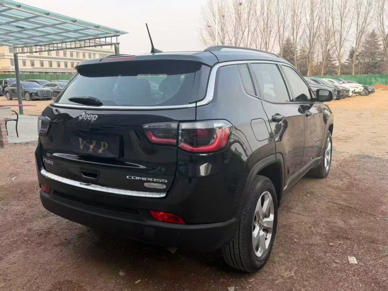 焦作18年Jeep指南者9