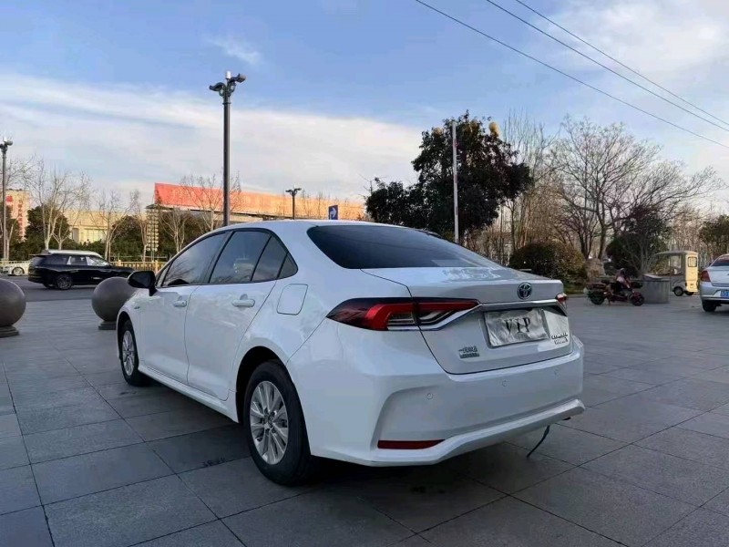 枣庄23年丰田卡罗拉5