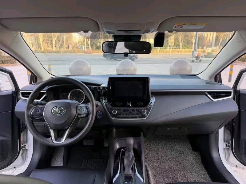 枣庄23年丰田卡罗拉8