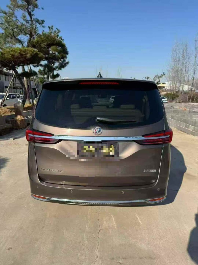 东营21年别克GL89