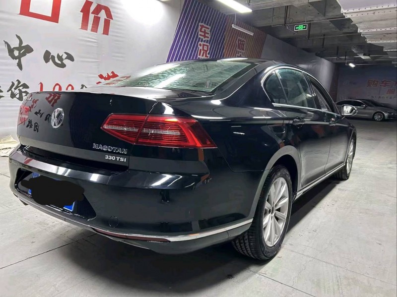 成都17年大众迈腾4