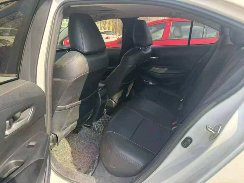 荆州21年丰田卡罗拉3