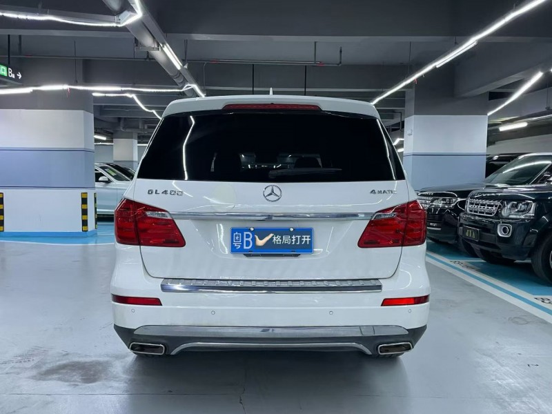 深圳14年奔驰GL9