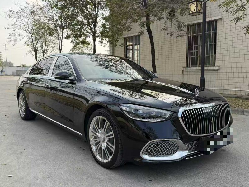 佛山25年奔驰迈巴赫S级3