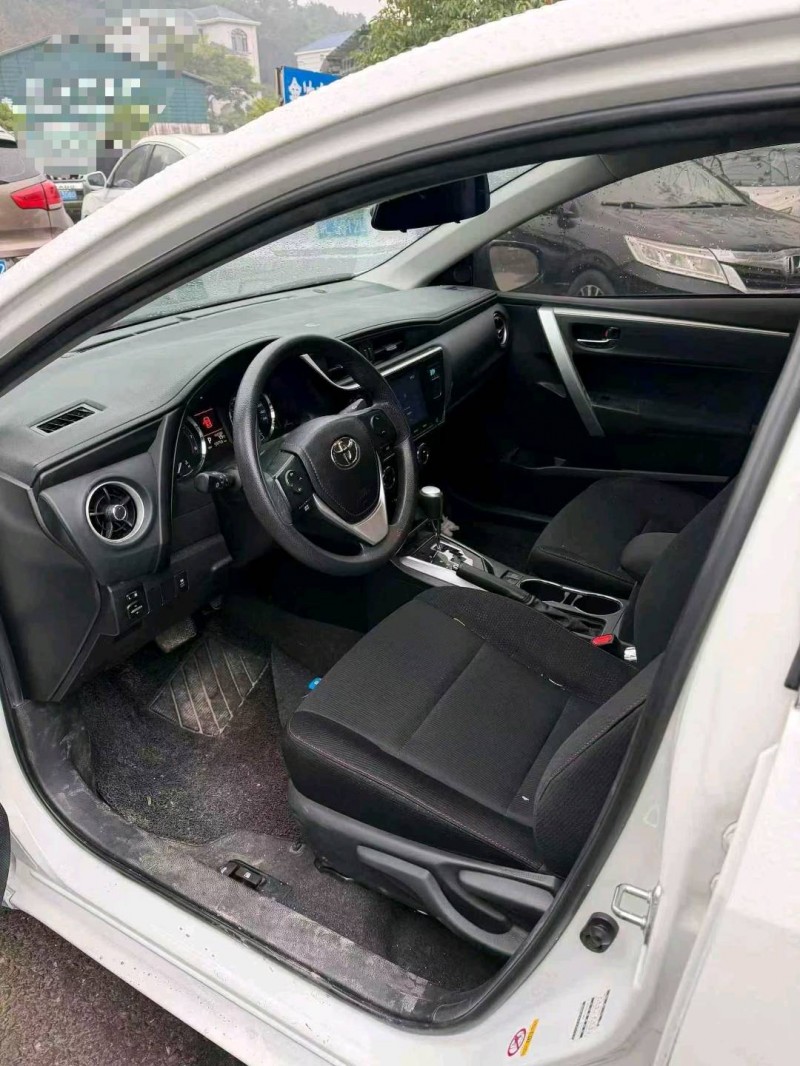 南宁19年丰田卡罗拉6