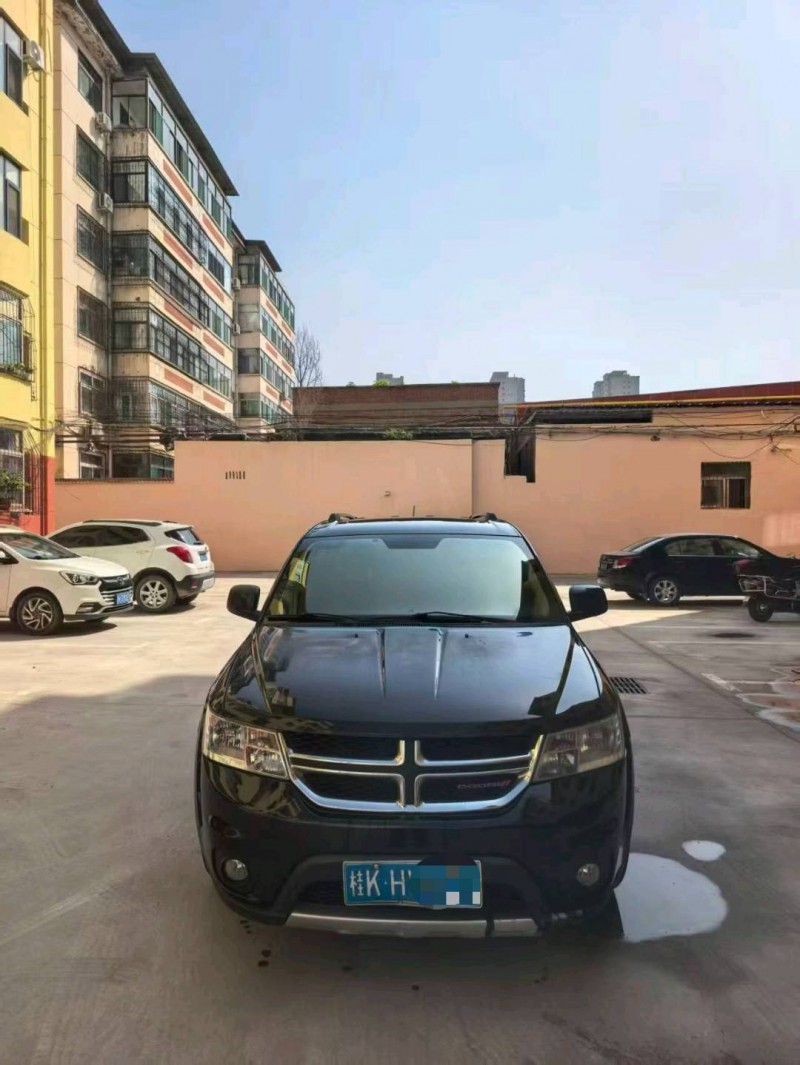 晋中13年道奇酷威1