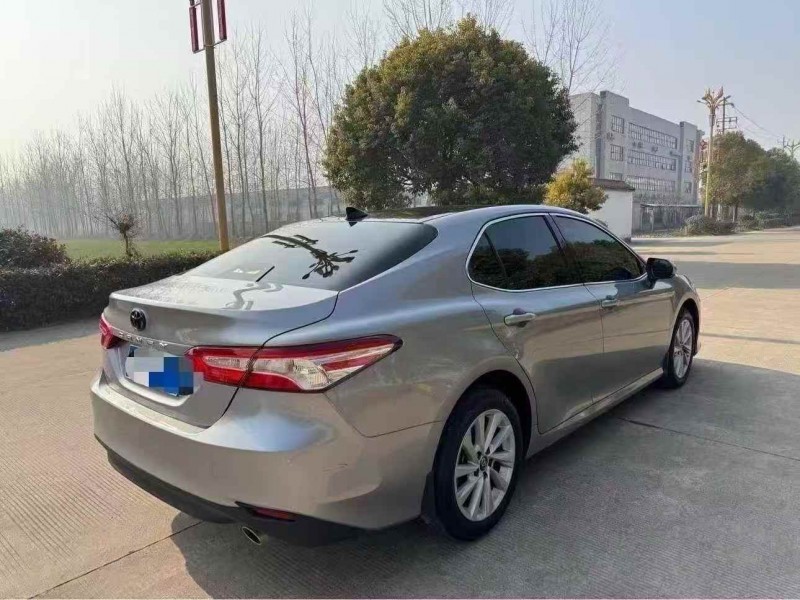 苏州23年丰田凯美瑞9