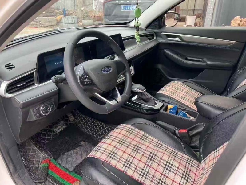 枣庄21年福特福睿斯4