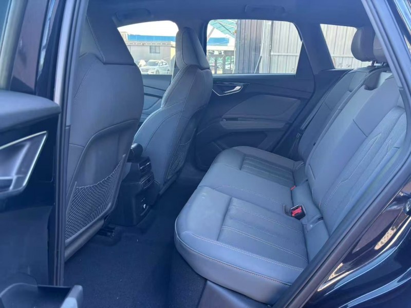 焦作23年奥迪Q44