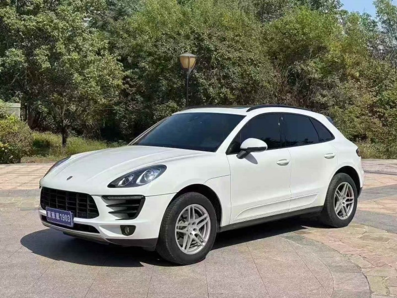 济宁17年保时捷Macan2
