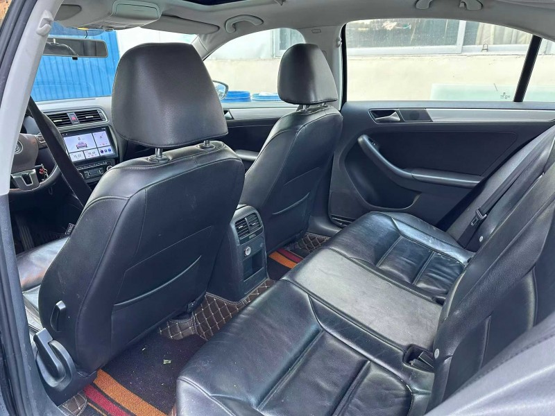 潍坊13年大众速腾6