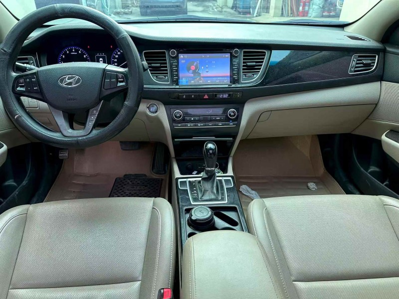 潍坊15年现代名图5