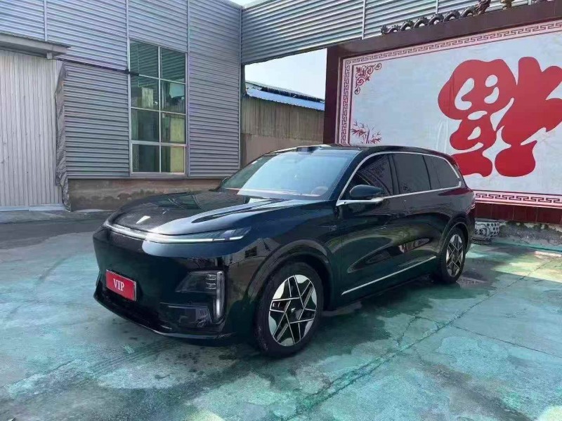 淄博25年长安汽车深蓝2