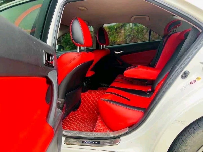 烟台14年丰田锐志5