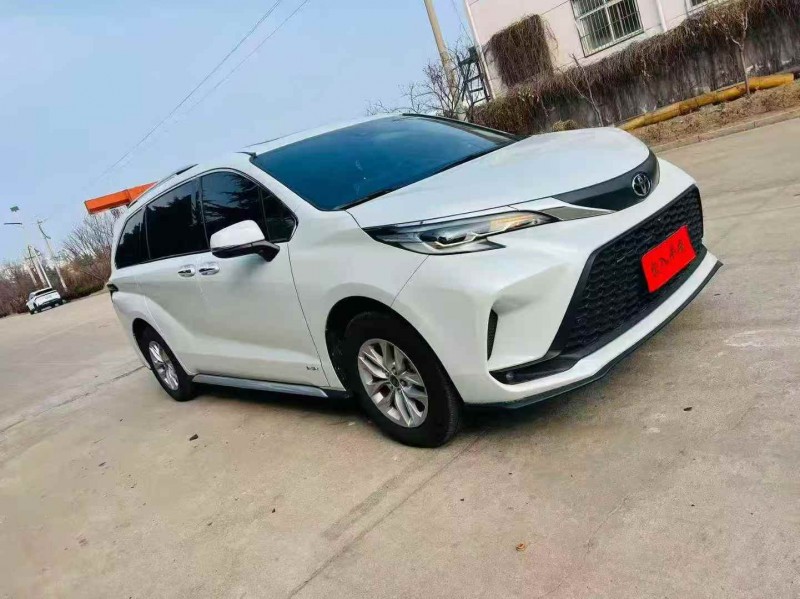 济宁25年丰田格瑞维亚2