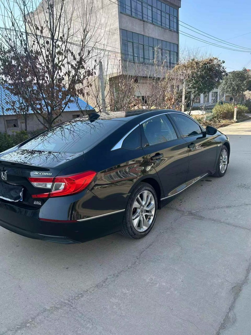 东营19年本田雅阁6