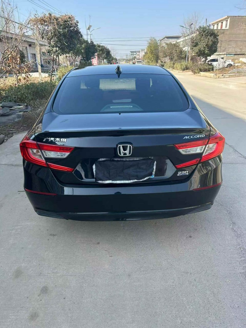 东营19年本田雅阁7