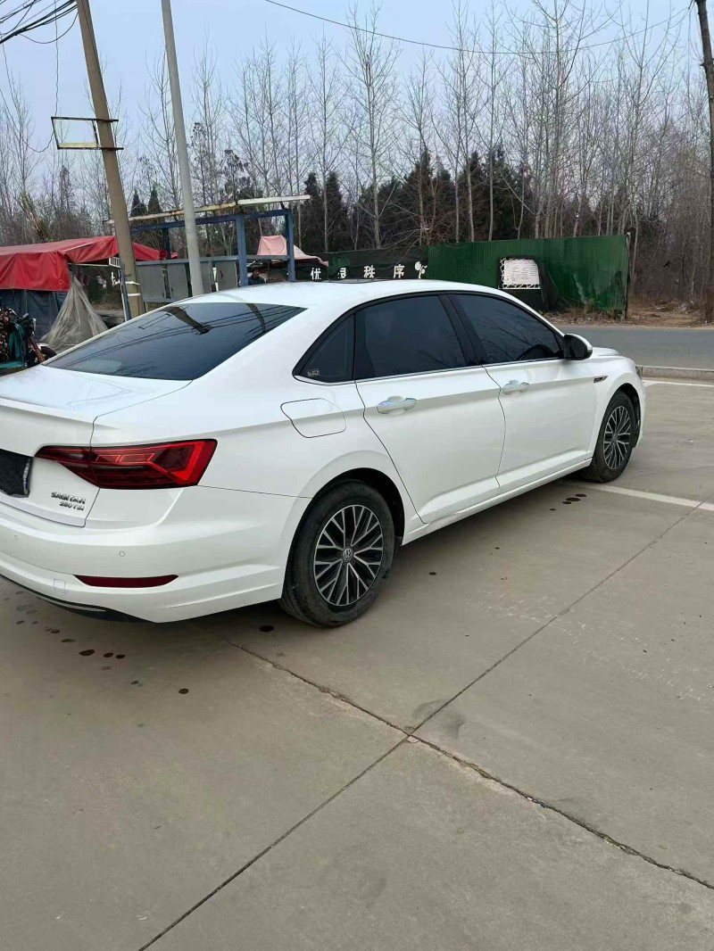 东营20年大众速腾8