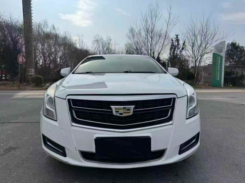 苏州16年凯迪拉克XTS1