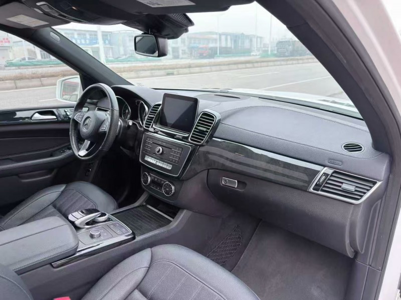 天津19年奔驰GLS3