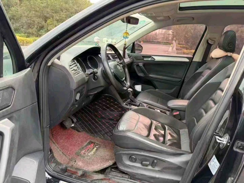 苏州18年大众途观5