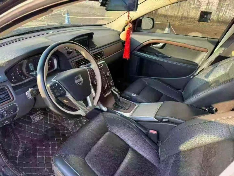 菏泽14年沃尔沃S80L4