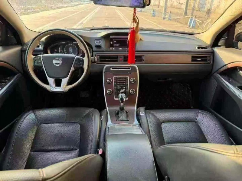 菏泽14年沃尔沃S80L5