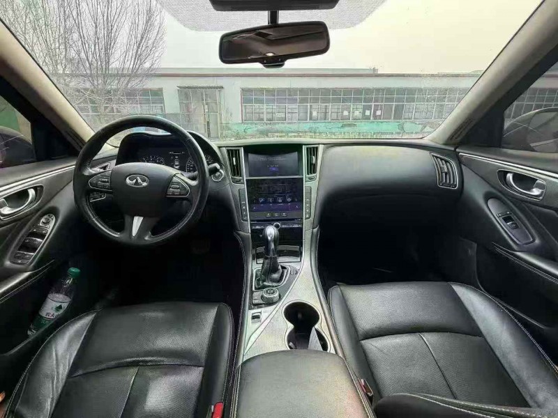 济宁17年英菲尼迪Q50L5