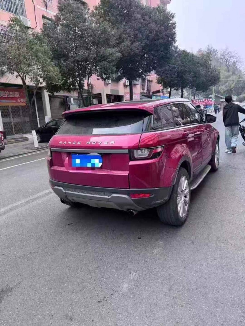 常德17年路虎极光8