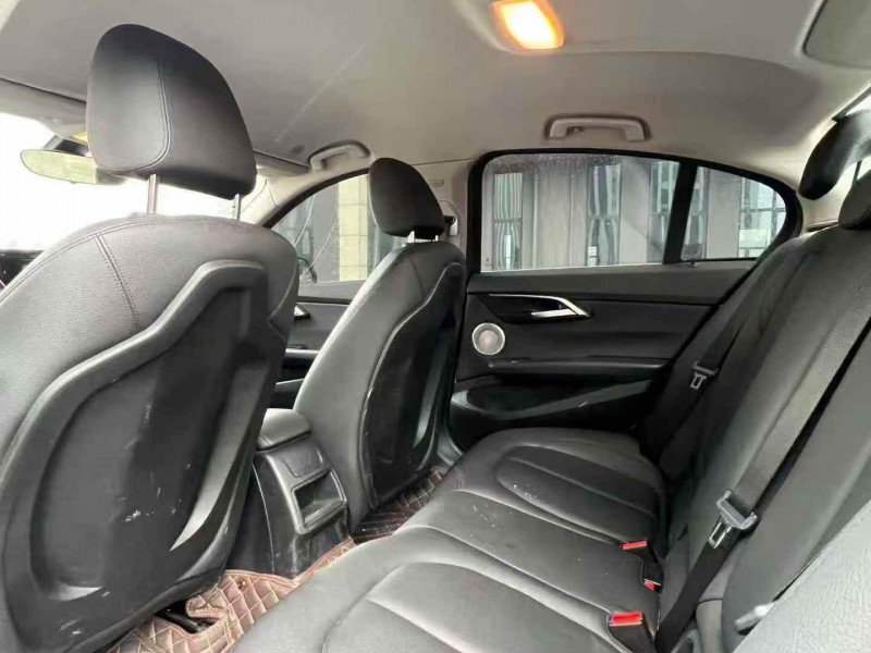 衡阳22年宝马1系6