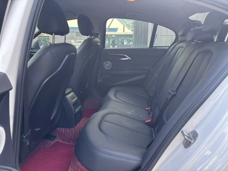 焦作23年宝马1系6