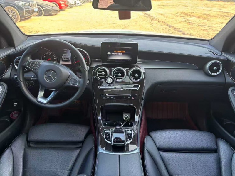 焦作17年奔驰GLC4