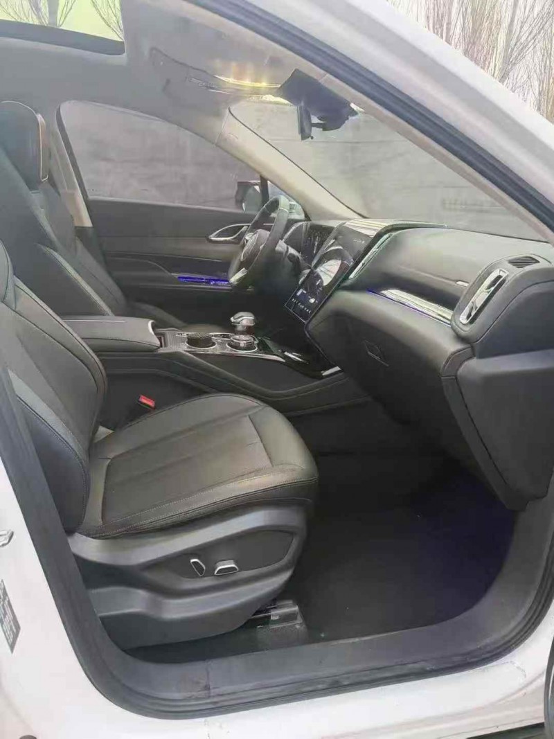 东营23年红旗HS36