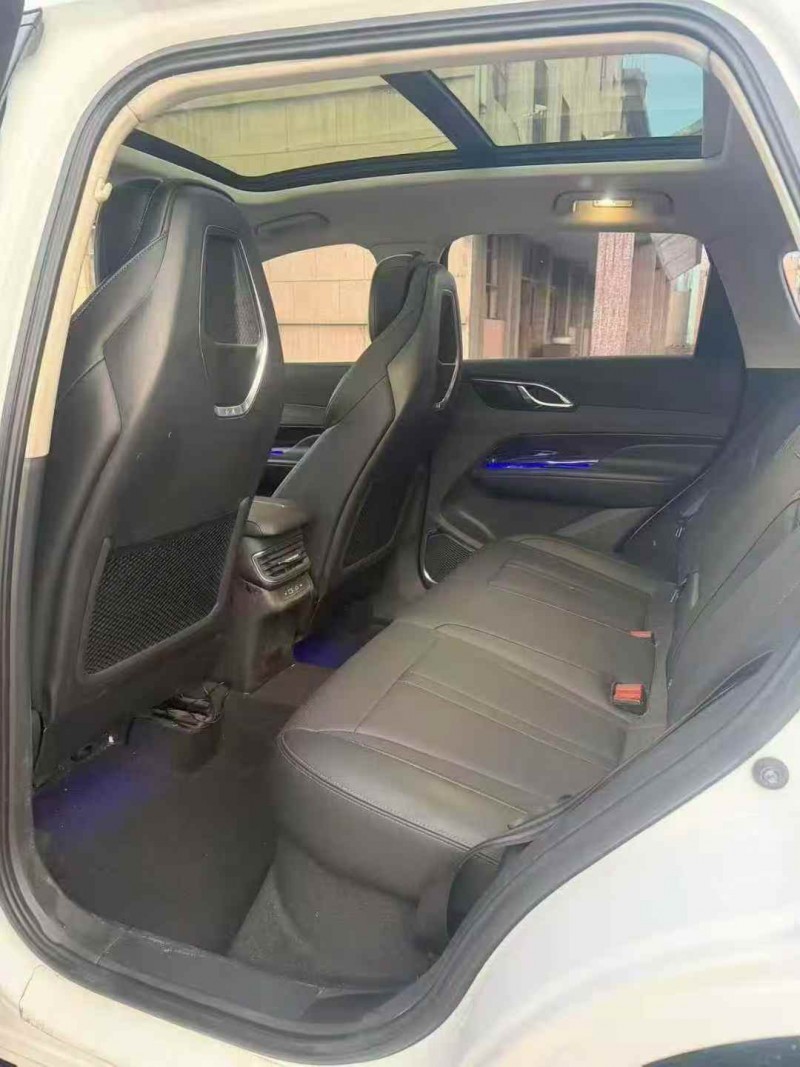 东营23年红旗HS37