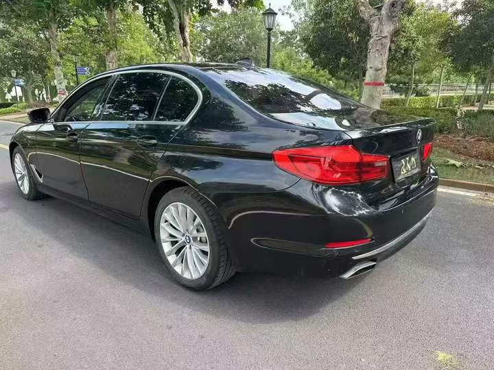 东营19年宝马5系8