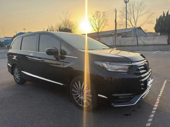 潍坊23年本田艾力绅2