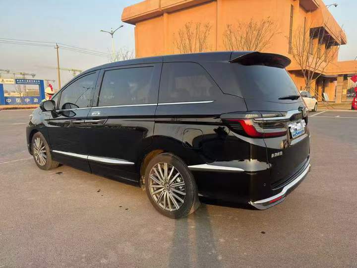 潍坊23年本田艾力绅7