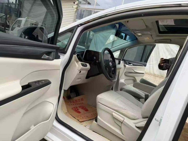 徐州24年别克GL84