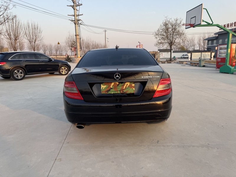 徐州11年奔驰C9
