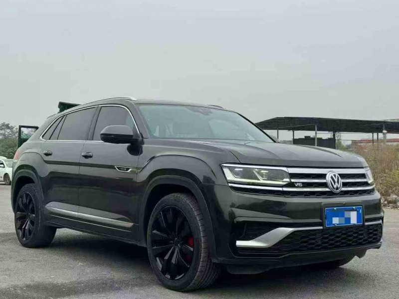 钦州19年大众途昂3