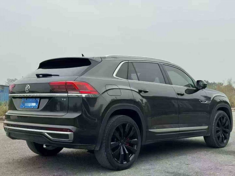 钦州19年大众途昂7