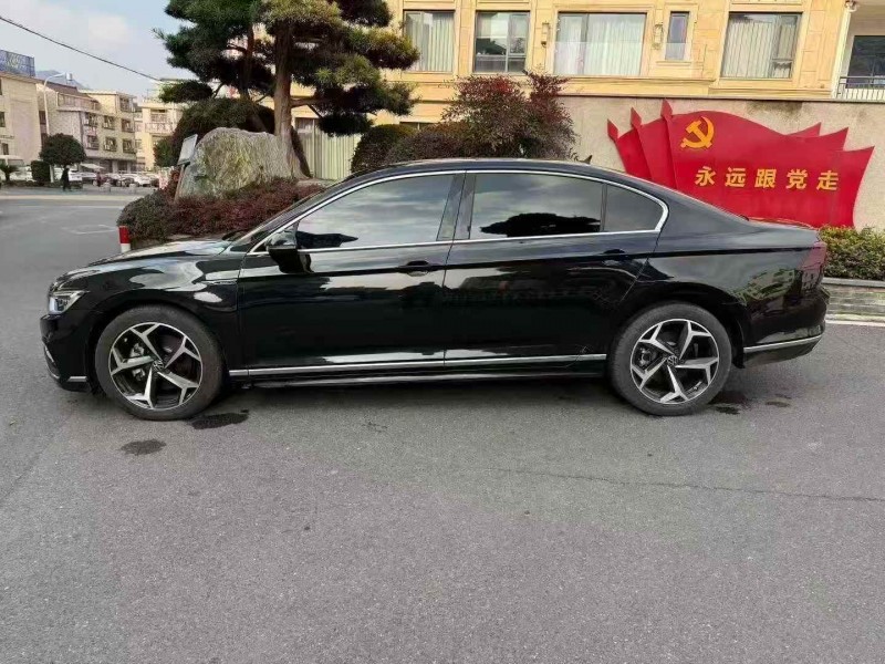 湖州24年大众迈腾8