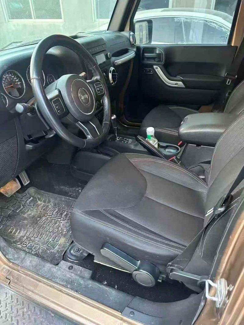烟台15年Jeep牧马人4