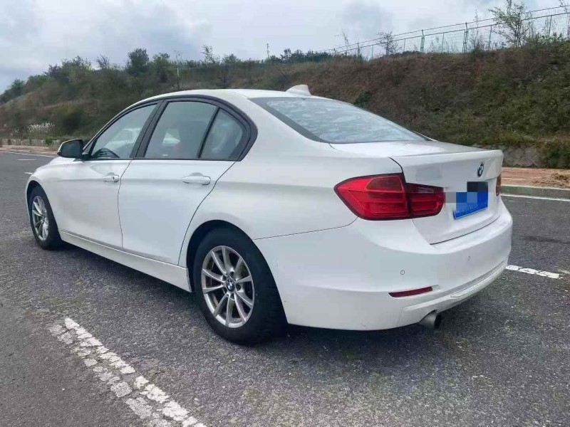 东营13年宝马3系8