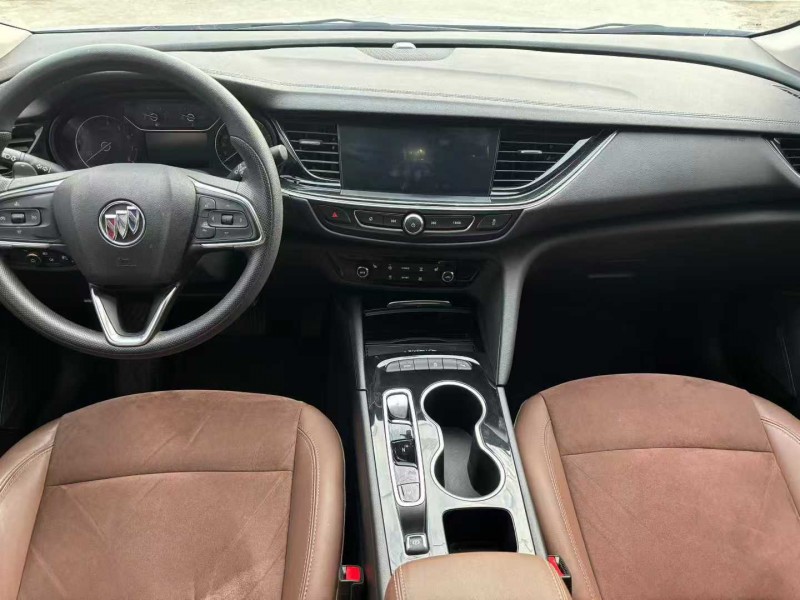 徐州22年别克君威5