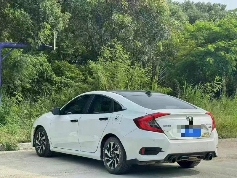 汕头19年本田思域8