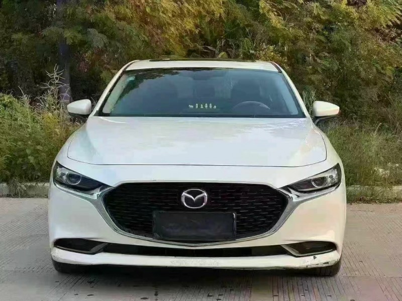 汕头23年马自达昂克赛拉1