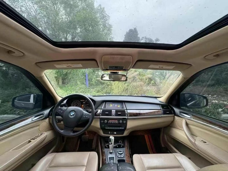 汕头12年宝马X55